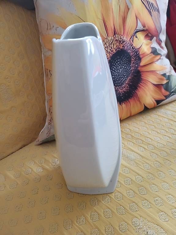 Vasi & Recipienti: Wunderschöne Blumenvase  – Usato da Kriens venduto da Aschada