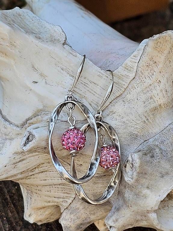Orecchini pendenti & Orecchini a lobo: Perfekte Ohrringe mit Glitzer Cinzia  ein MUST HAVE – Nuovo e nell'imballaggio originale da Sulz AG venduto da Cacuzza 1