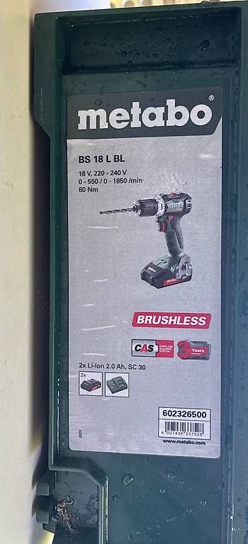 Metabo Bohrmaschinen: Metabo Akkuschrauber mit 2x 2Ah Akkus & Bits – Gebraucht aus Zürich von maurice5000 2