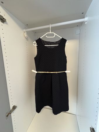 Elegantes Kleid von More&More, Grösse 38, Dunkelblau - Gold