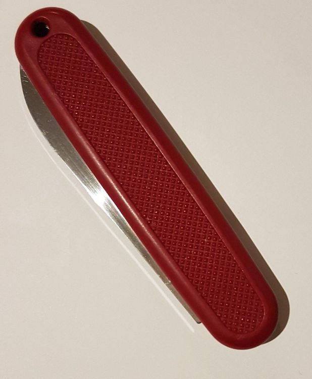 Victorinox solo online red