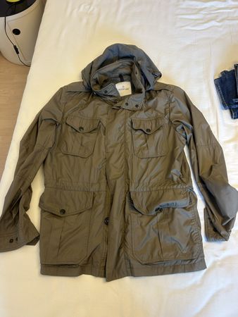 MONCLER Jacke Herren Grösse L bis Xl neuwertig