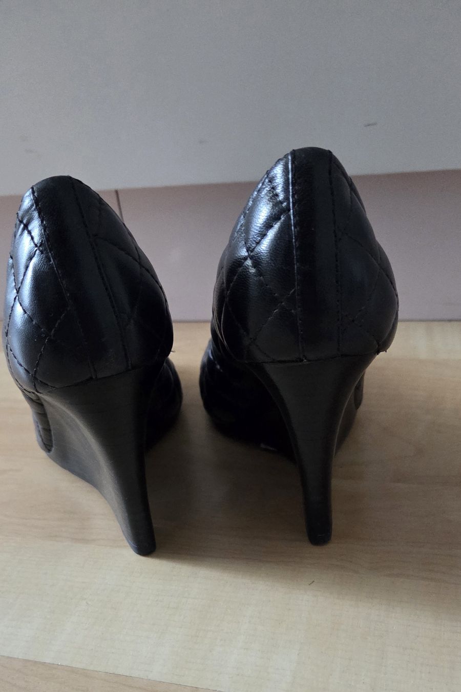 Tory Burch Chaussures femmes: Tory Burch Keilabsatz Grösse 37.5 – D'occasion à Hellbühl par Veci02 4