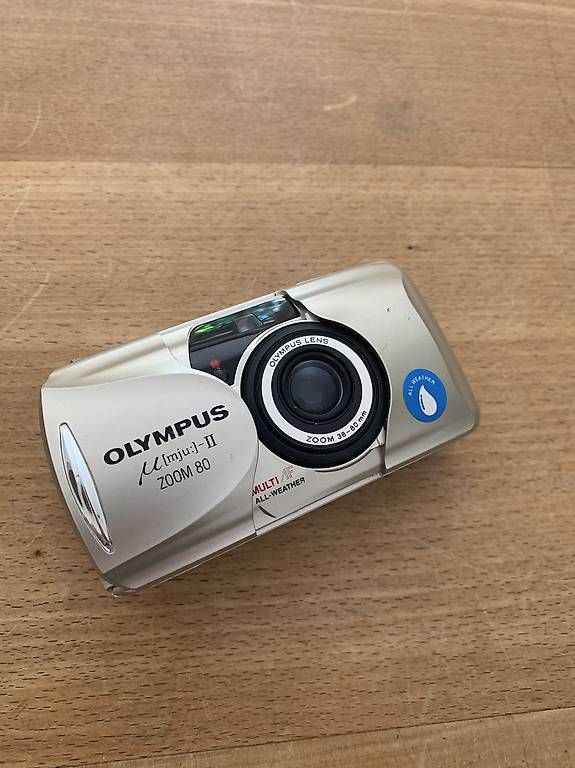 Fotocamera: Olympus mju II Zoom 80 – Usato da Luzern venduto da liviobbb