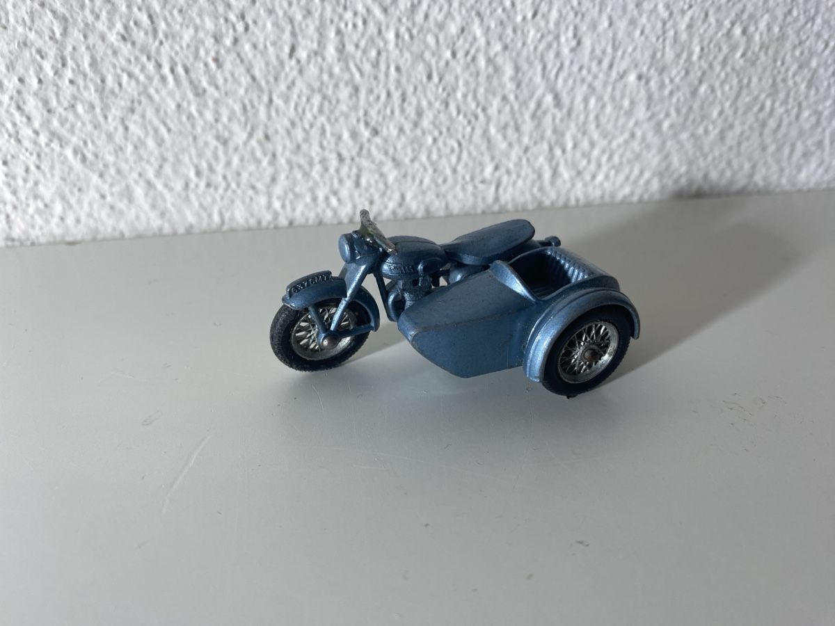 Lesney Modellini d'auto: Lesney Triumph Motorrad – Usato da Winterthur venduto da ben_9vxx 1