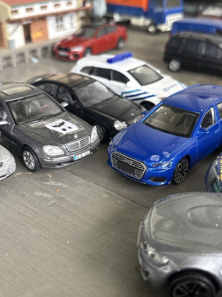 Audi Modellini d'auto: Audi A6 Blau Bburago 1:43  – Nuovo (secondo la descrizione) da Bolligen venduto da mar_x8dm 3