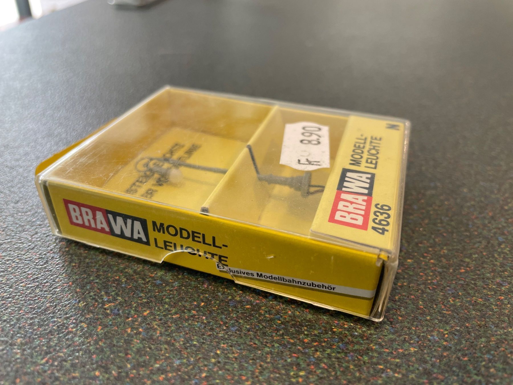 Brawa Modelleisenbahnen: Brawa Spur N 4636 Modell Leuchte – Neu und originalverpackt aus Chiasso von Carrara-Modellismo 2