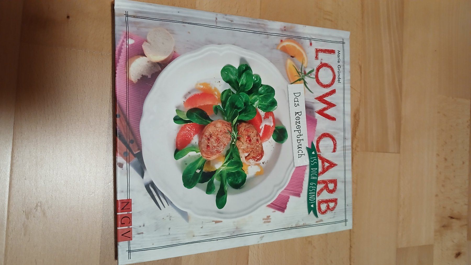 Libri: Buch (LOW CARB Iss Dich Gesund) – Usato da hinwil venduto da tho_j6kz