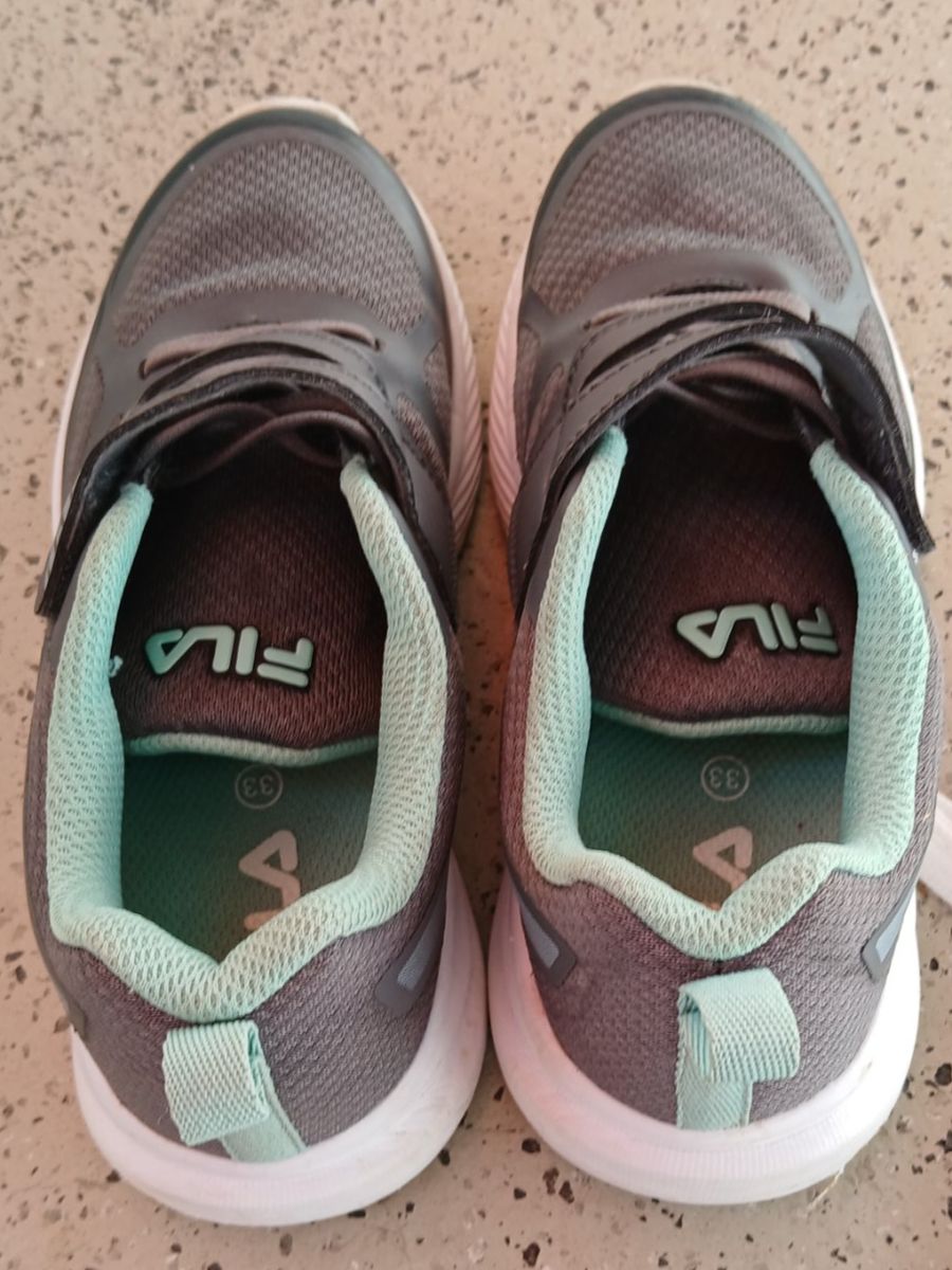 Fila Scarpe per ragazze: Fila Turnschuhe Grösse 33 – Usato da Worb venduto da Osterthal 2