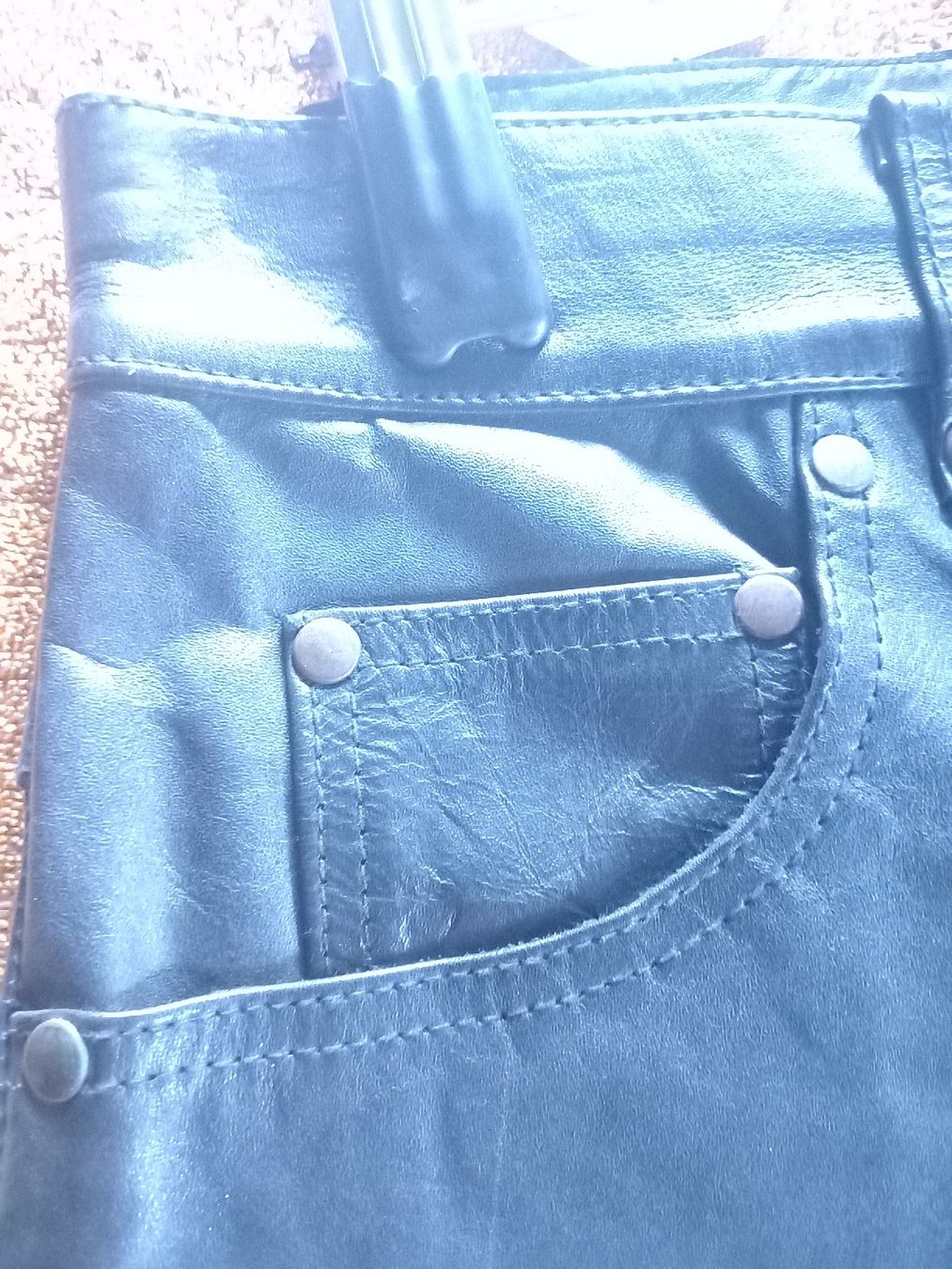 Jeans: Nappaleder Jeans Grösse S Fabrikneu – Nuovo (secondo la descrizione) da Hochwald venduto da motowear-secondhand 3