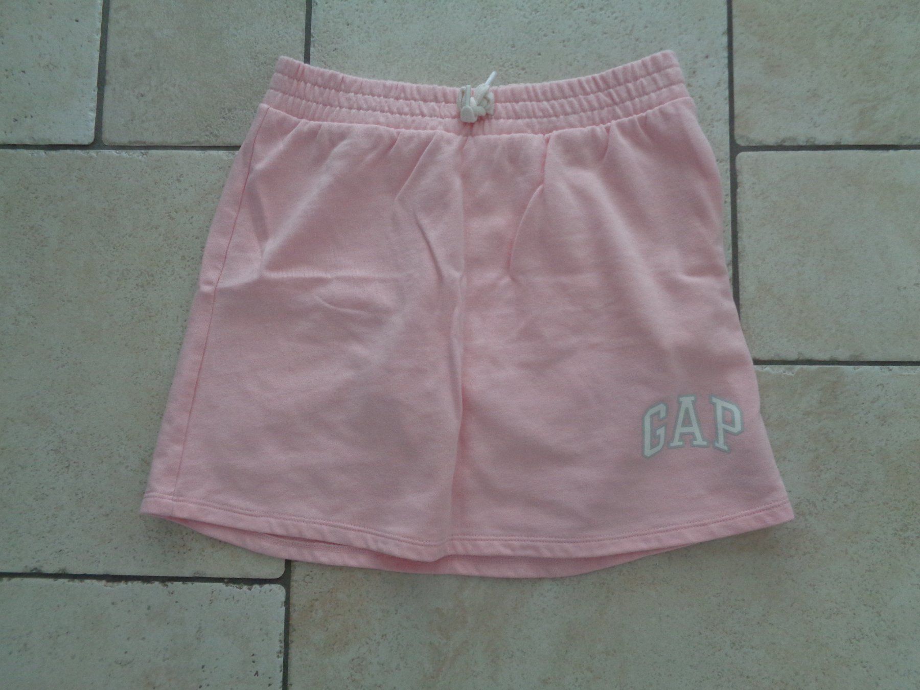 Gap Vestiti & Gonne: Rock  Gap  Grösse 164/176  mit innen Hose – Usato da Kreuzlingen venduto da Robi-2003