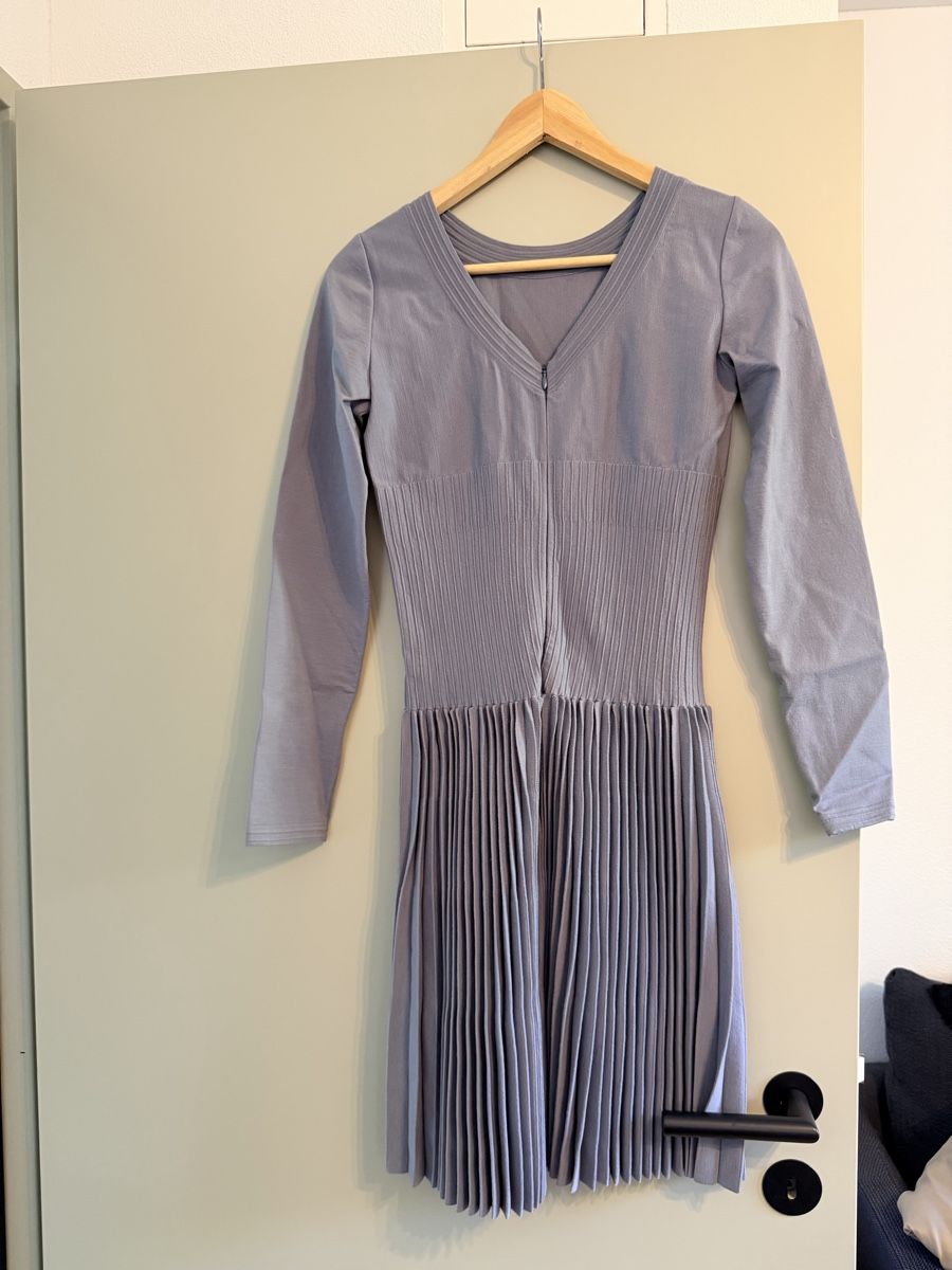 Alaia Kleider: Alaia Dress size 40 – Neu (gemäss Beschreibung) aus Meilen von ana_nln9 3