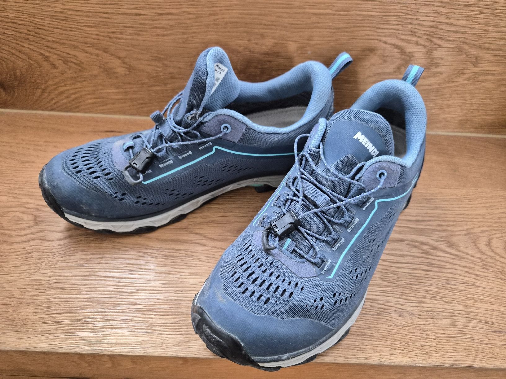 Meindl Scarpe da donna: Meindl Wanderschuhe Gr. 39 gut erhalten – Usato da Schwarzenberg LU venduto da LadySecondhand