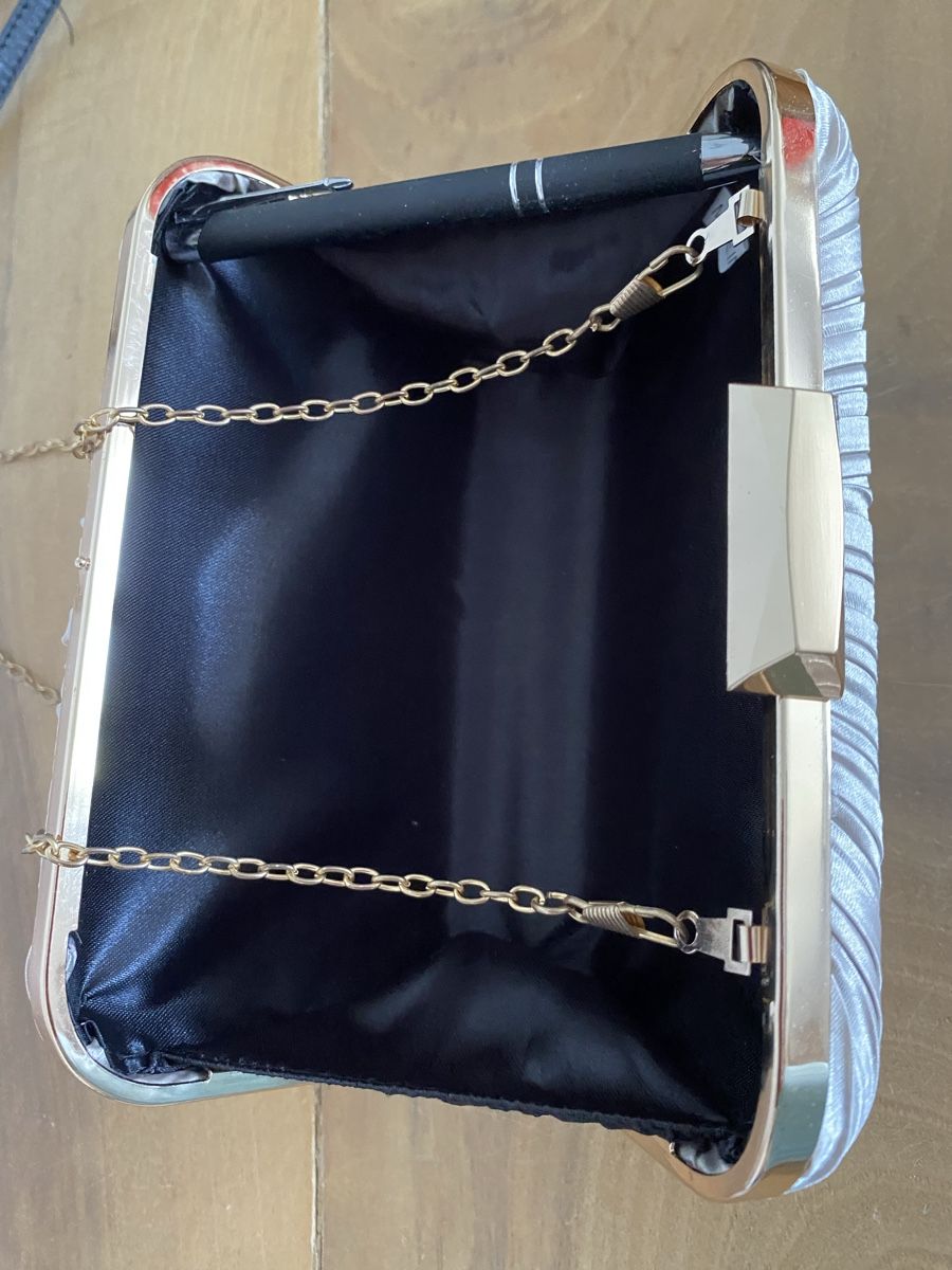 Sacs femmes: clutch mit Goldkette – D'occasion à Wiesendangen par Vegas2000 3