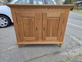 Schönes Holzbuffet zu verkaufen, Top Zustand!