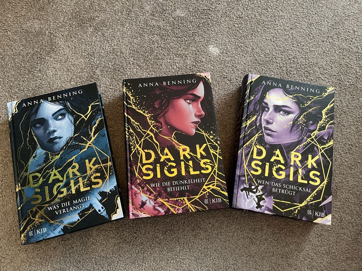 Libri: Dark Sigils - Anna Benning – Nuovo (secondo la descrizione) da Düdingen venduto da aline.gugler