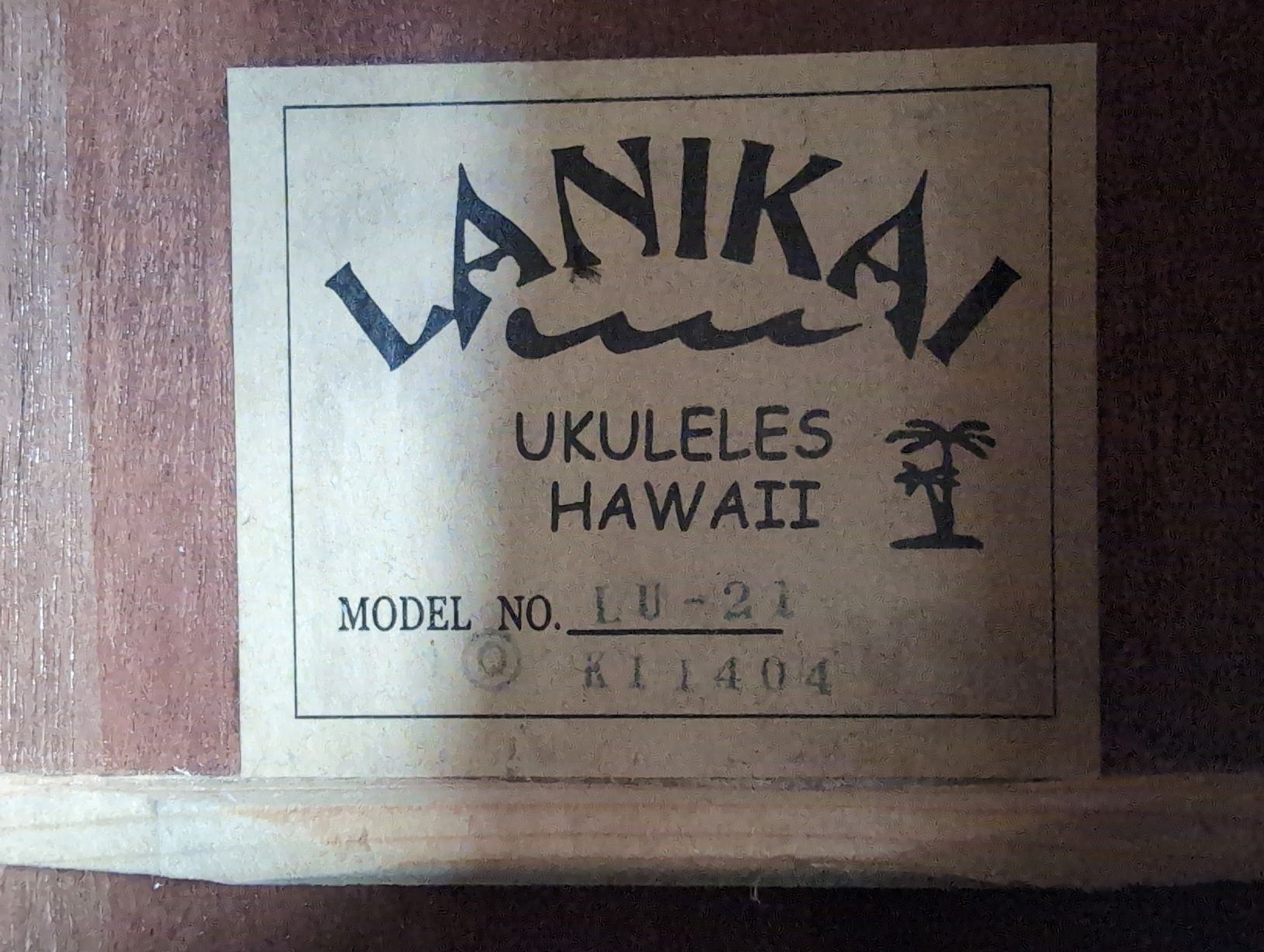Strumenti musicali: Ukulele Lanikai mit Stimmgerät gebraucht – Usato da Flims Dorf venduto da holyelephant1993 2