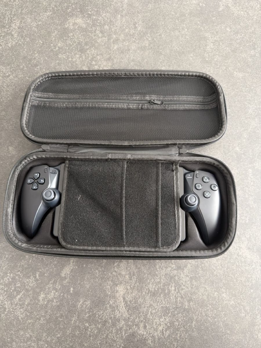 Sony Console: PS Portal (PS5) mit Case – Nuovo (secondo la descrizione) da Kriens venduto da AA.RR
