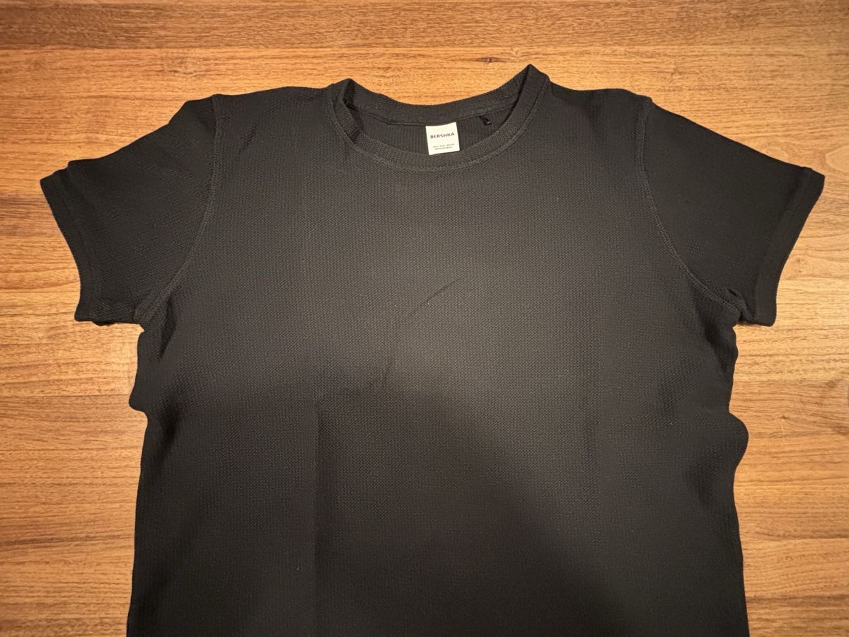 T-Shirts: Tshirt schwarz L  – Gebraucht aus Kesswil von Branca-01 4