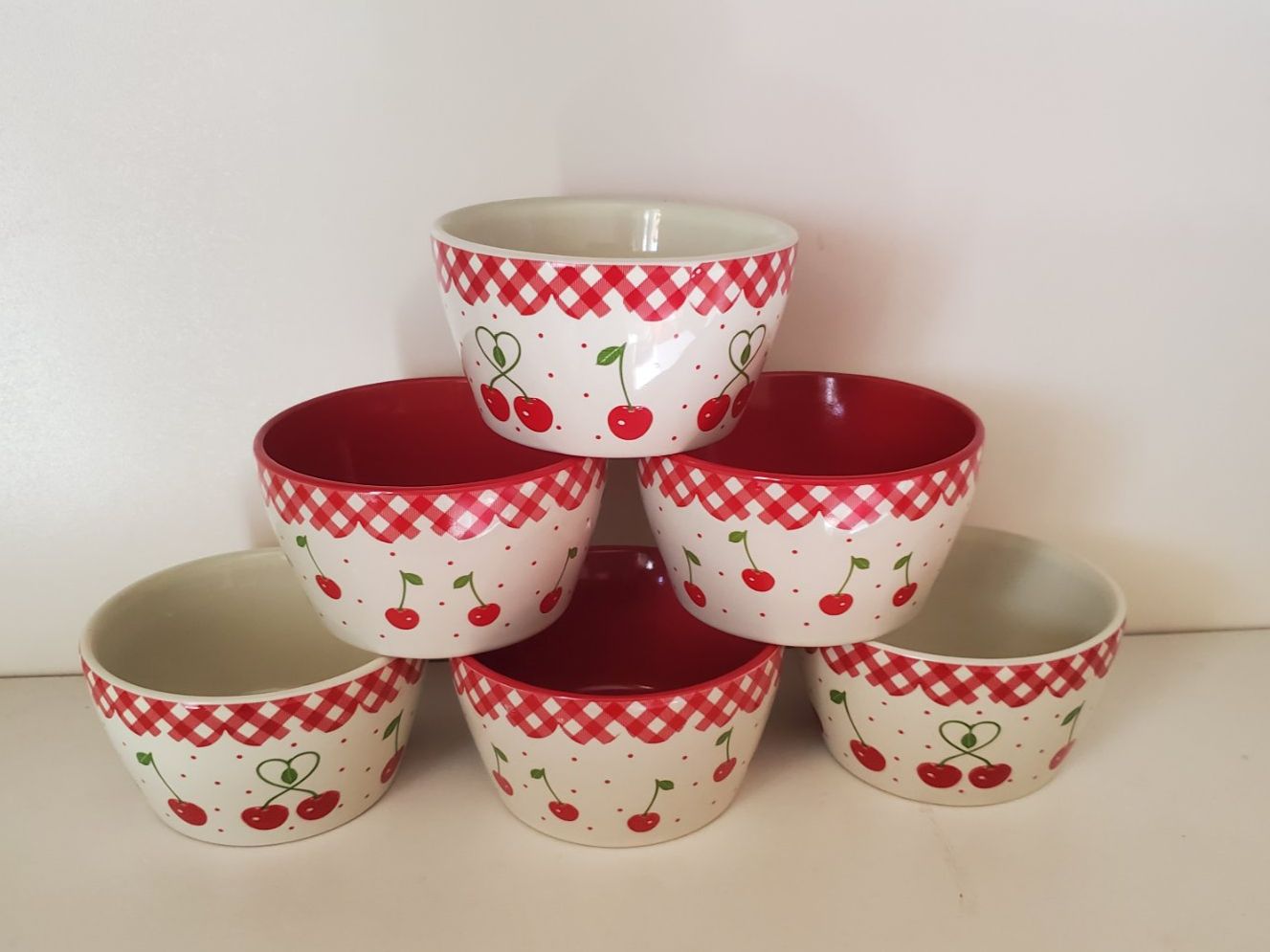 Ciotole: 6 petits bols décor de cerises rouges – Usato da Rennaz venduto da La_malle_du_dauphin