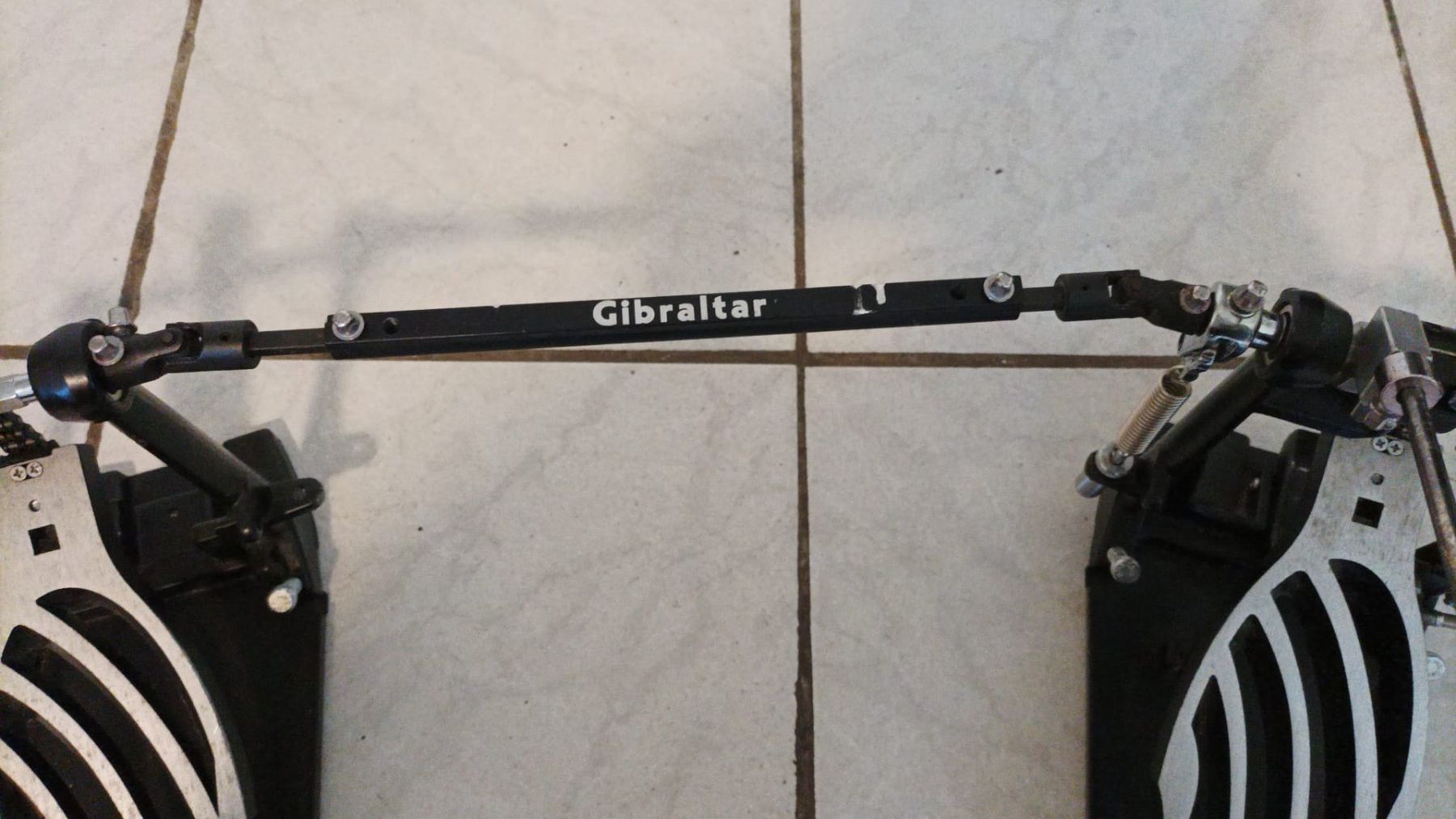 Musikinstrumente: Gibraltar 6611DB Double Pedal – Gebraucht aus Interlaken von Njrgh88 3