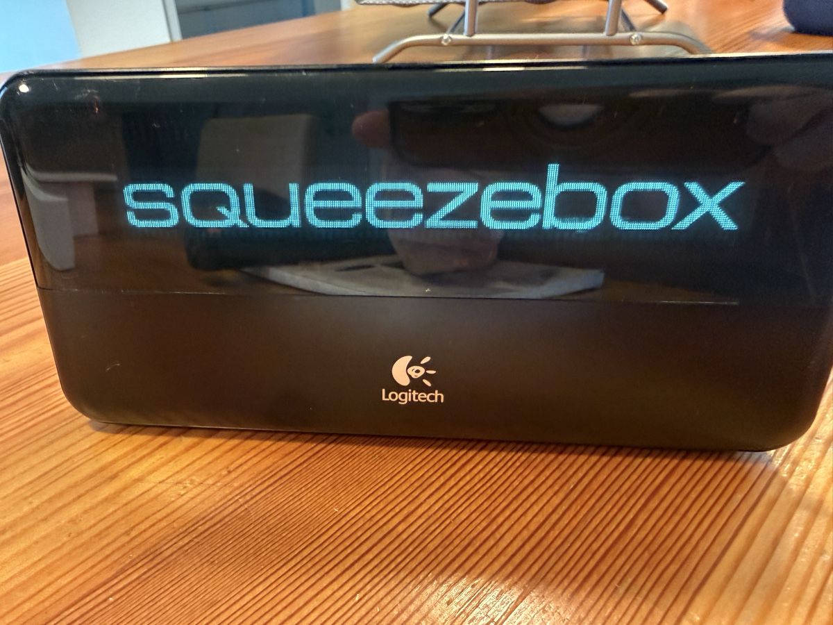 Logitech Audio- & Mediensysteme: Rarität Logitech Squeezebox – Gebraucht aus Zernez von danielgrunder 1