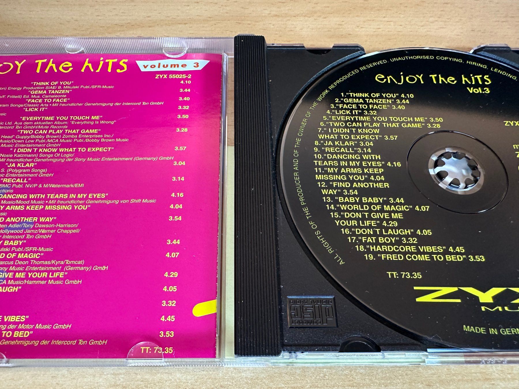 CDs: Various – Enjoy The Hits Volume 3 – Gebraucht aus Rikon im Tösstal von Alpenmutz 2