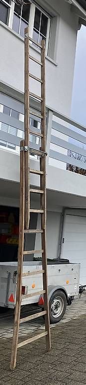 Scale: Holz Bockschiebeleiter Mobil – Usato da Bronschhofen venduto da Oggy0 1