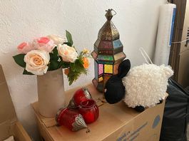 Hängelaterne Wandbilder Kunstblumen usw