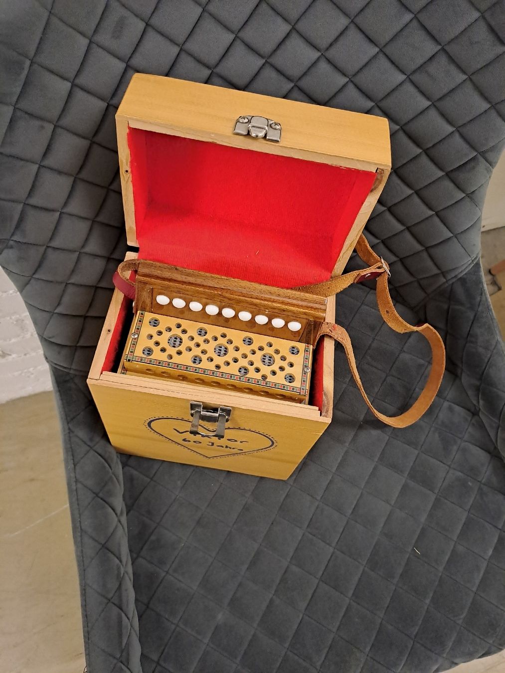 Strumenti musicali: mini orgeli – Usato da Villeneuve venduto da BibiVintage