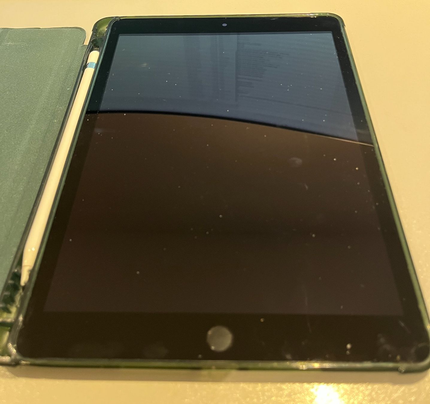 Apple Tablet PC: Apple iPad 9.Generation 64 GB Spacegrau – Gebraucht aus Dürnten von pixeldoctor
