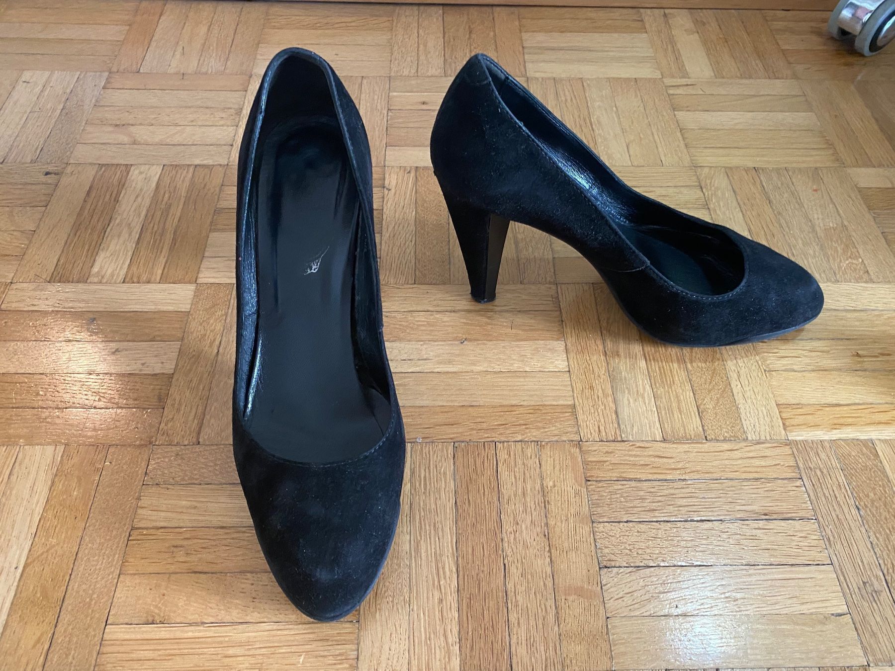 Scarpe da donna: Die Schuhen von Tods – Usato da Zürich venduto da dub_tj95 1