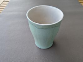 Selbstgemachte Tasse aus Porzellan
