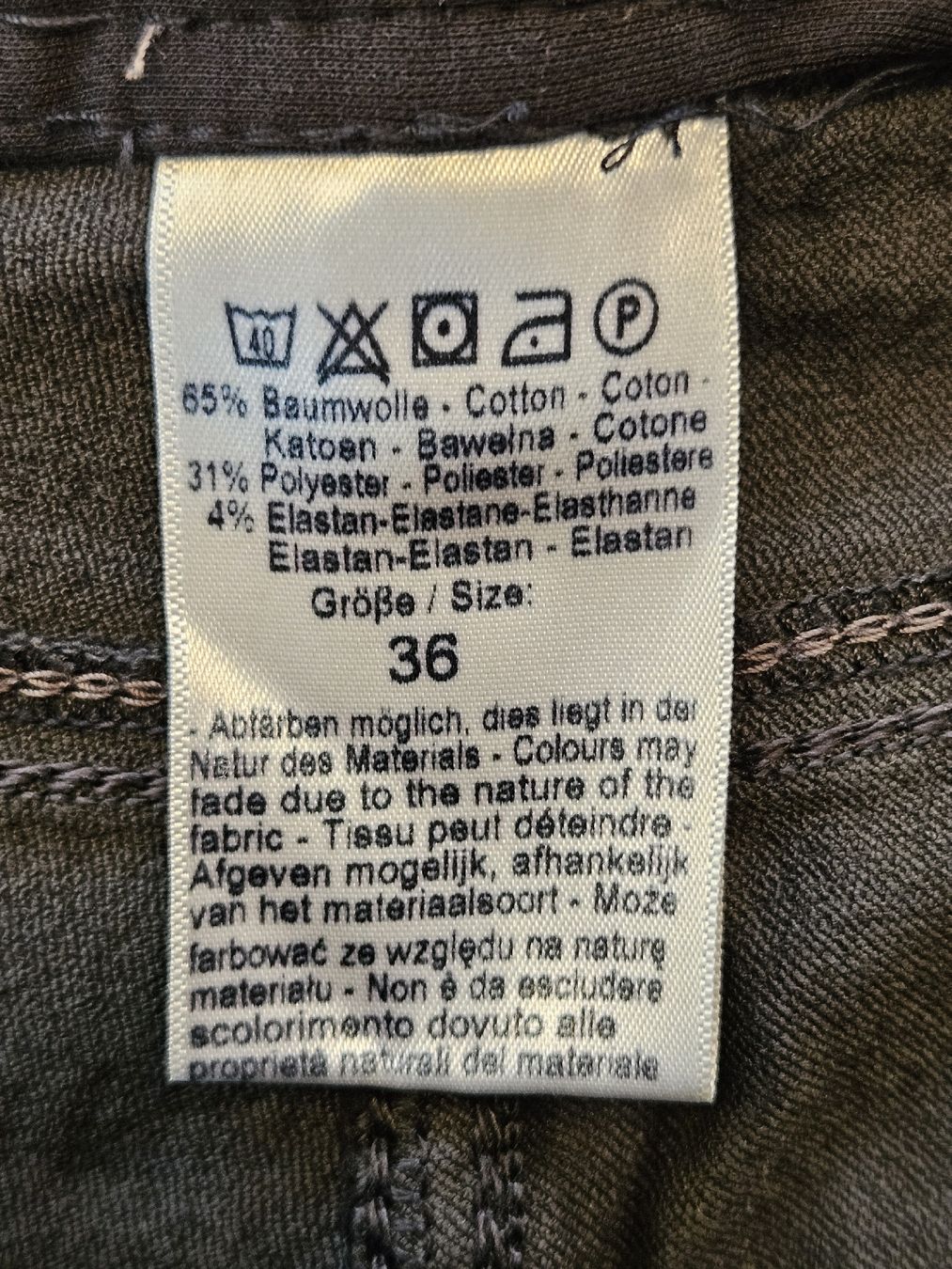 Bonita Jeans: Jeans, schwarz, Bonita – Gebraucht aus Wiesendangen von Sinhuk 4