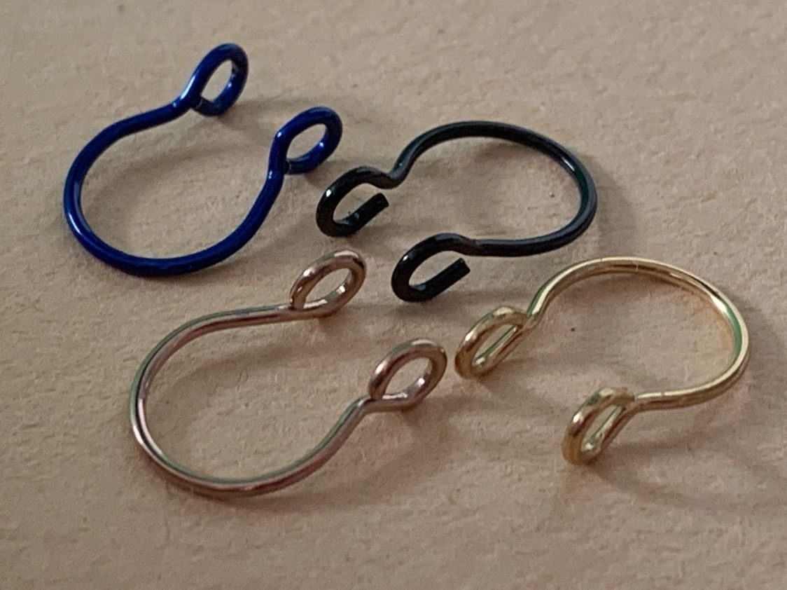 Gioielli per piercing: Nasen-piercing (ohne Loch )4er SET – Nuovo (secondo la descrizione) da Laufen venduto da Bellavitaboom