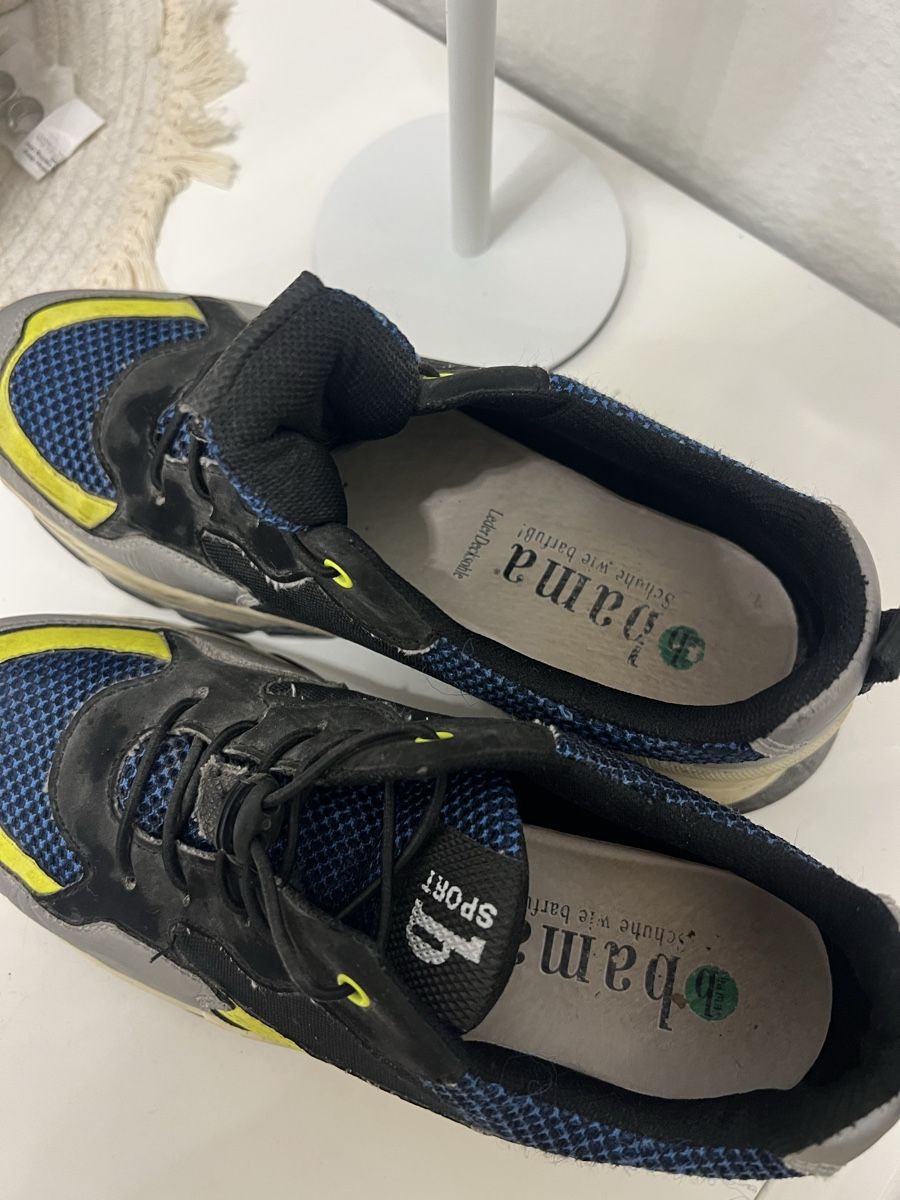 Scarpe per ragazzi: BAMA TURNSCHUHE GR 35/36 – Usato da Basel venduto da theo-g77 1