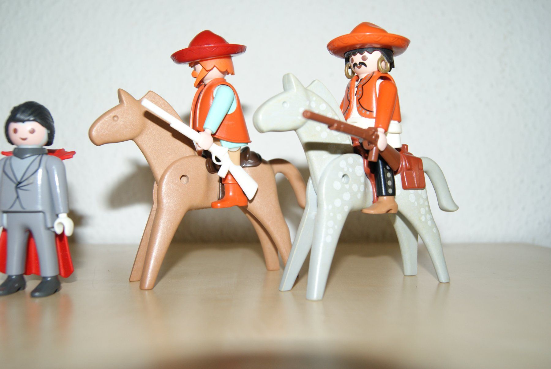 Playmobil Giocattoli: Playmobil Figuren Reiter / Pirat etc. – Usato da Zürich venduto da Widi1 2