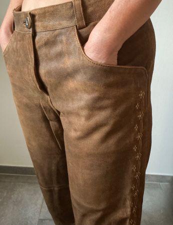 Damen Trachen Lederhose Gr. 38 (Gratsiversand CH)