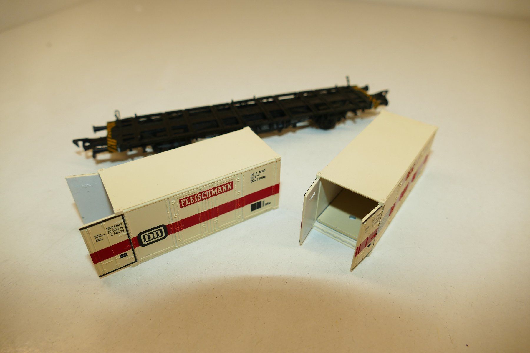 Fleischmann Modellini di ferrovie: Fleischmann H0: DB Container Tragwagen – Nuovo (secondo la descrizione) da Niederhasli venduto da rail-duerst 4