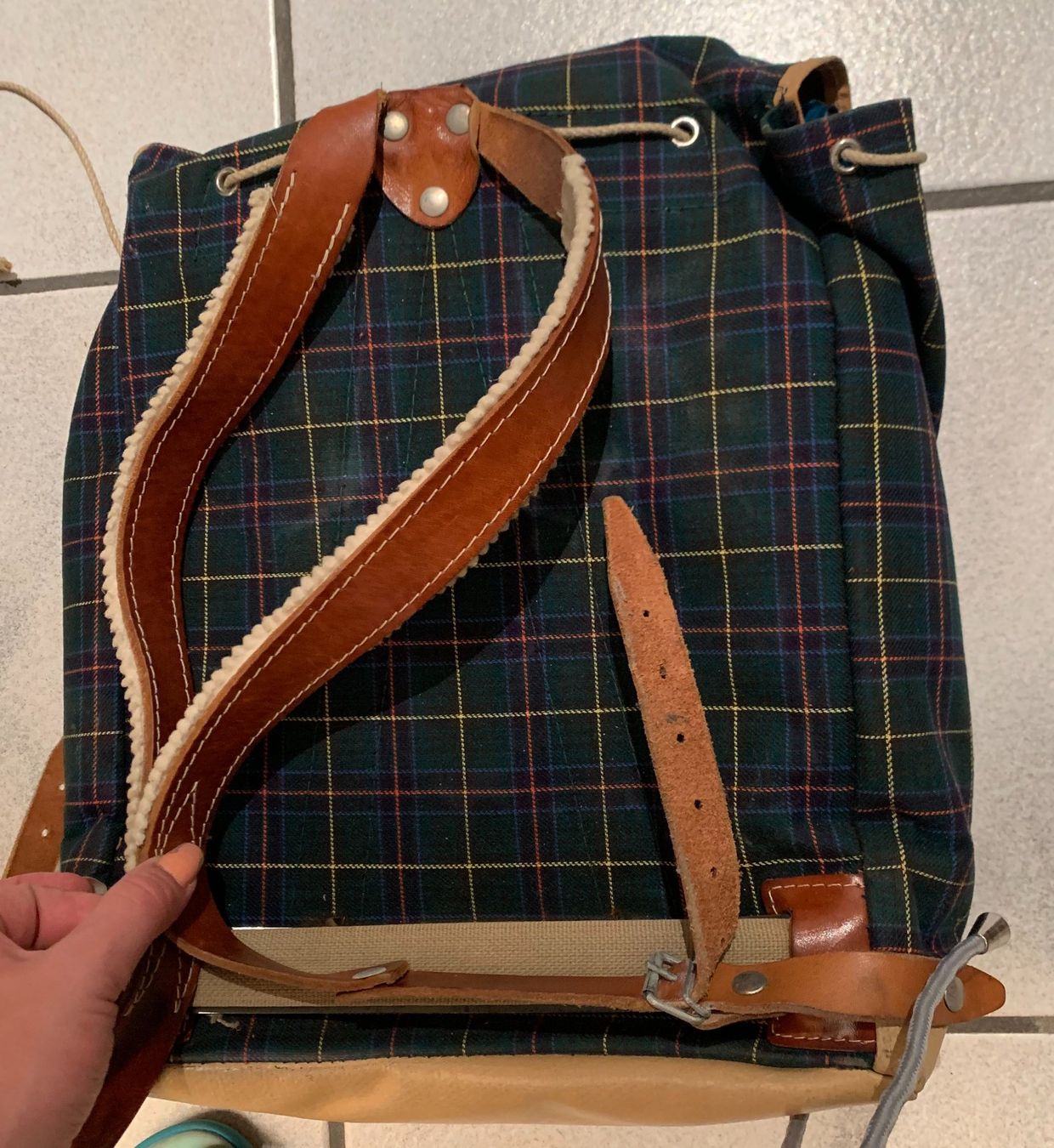 Zaini: Mega Rucksack voll Retro – Usato da Ramlinsburg venduto da Ruebli.X.Beet 1