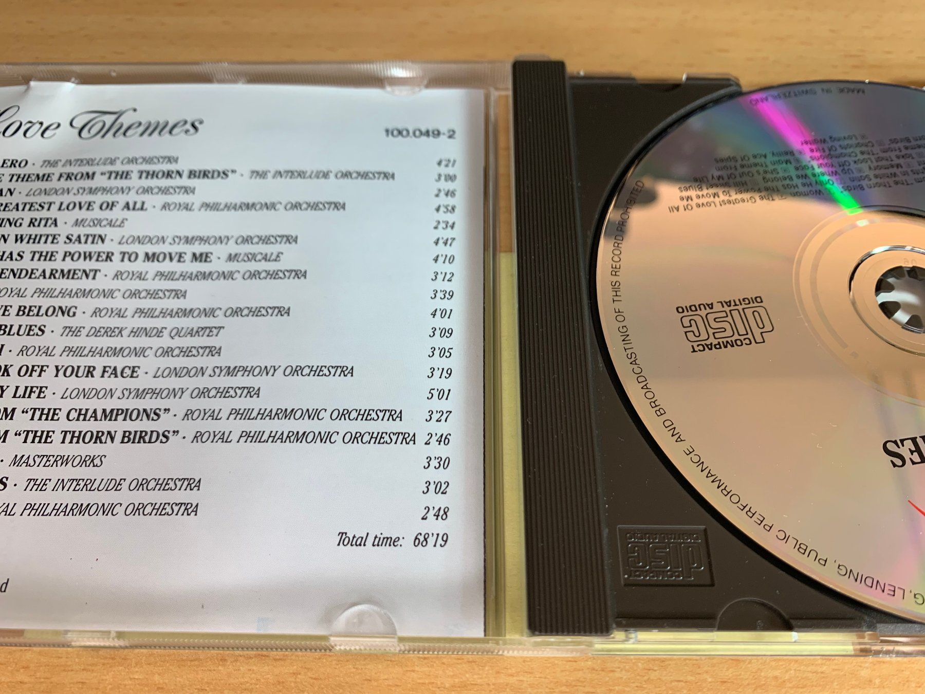 CD: Various – Love Themes – Usato da Rikon im Tösstal venduto da Alpenmutz 2