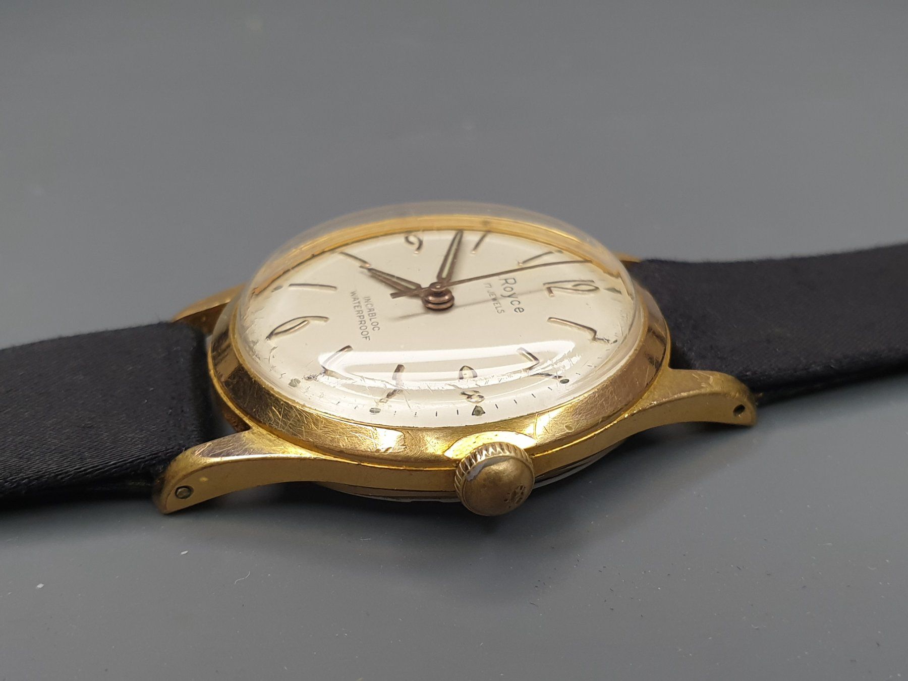 Montres: Royce - 33mm – D'occasion à Neyruz FR par Flyback 2