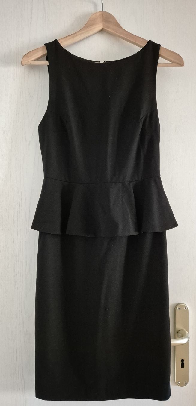 Kleider: Elegantes Schwarzes Kleid – Neu (gemäss Beschreibung) aus Zürich von Sami78