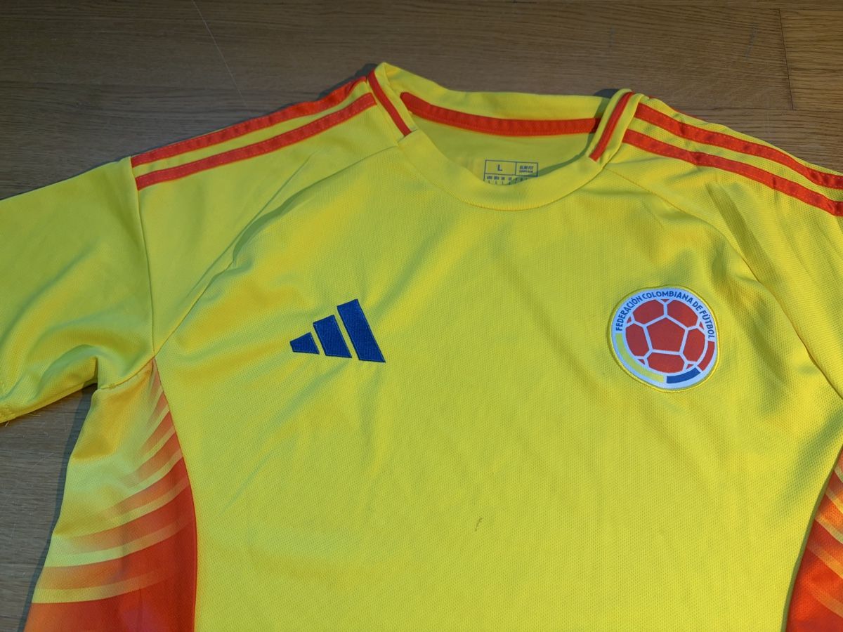 Adidas Canottiere & Pantaloni: Colombia 2024 trikot gr. L  – Usato da Zollikerberg venduto da dcapshop 1
