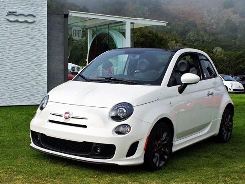 Abarth Tutti pezzi di ricambio auto: Fiat 500 Abarth Frontemblem Leiste – Usato da Tobel venduto da I.L 5