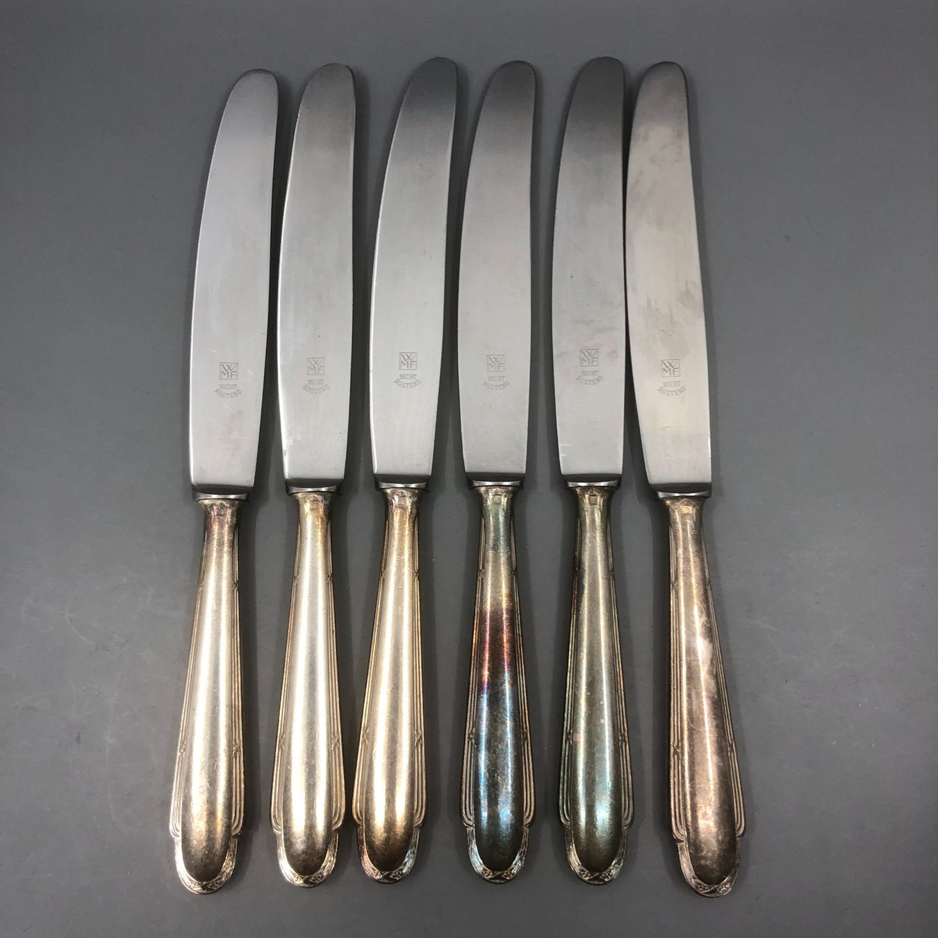 WMF Besteck: 6 Dessertmesser versilbert WMF Modell: 200 – Gebraucht aus Basel von Tiabeanie 1