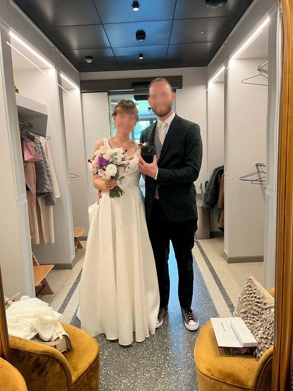 Vestiti: Modeca Brautkleid Grösse 34/36 – Usato da Lömmenschwil venduto da ela.schadegg 2