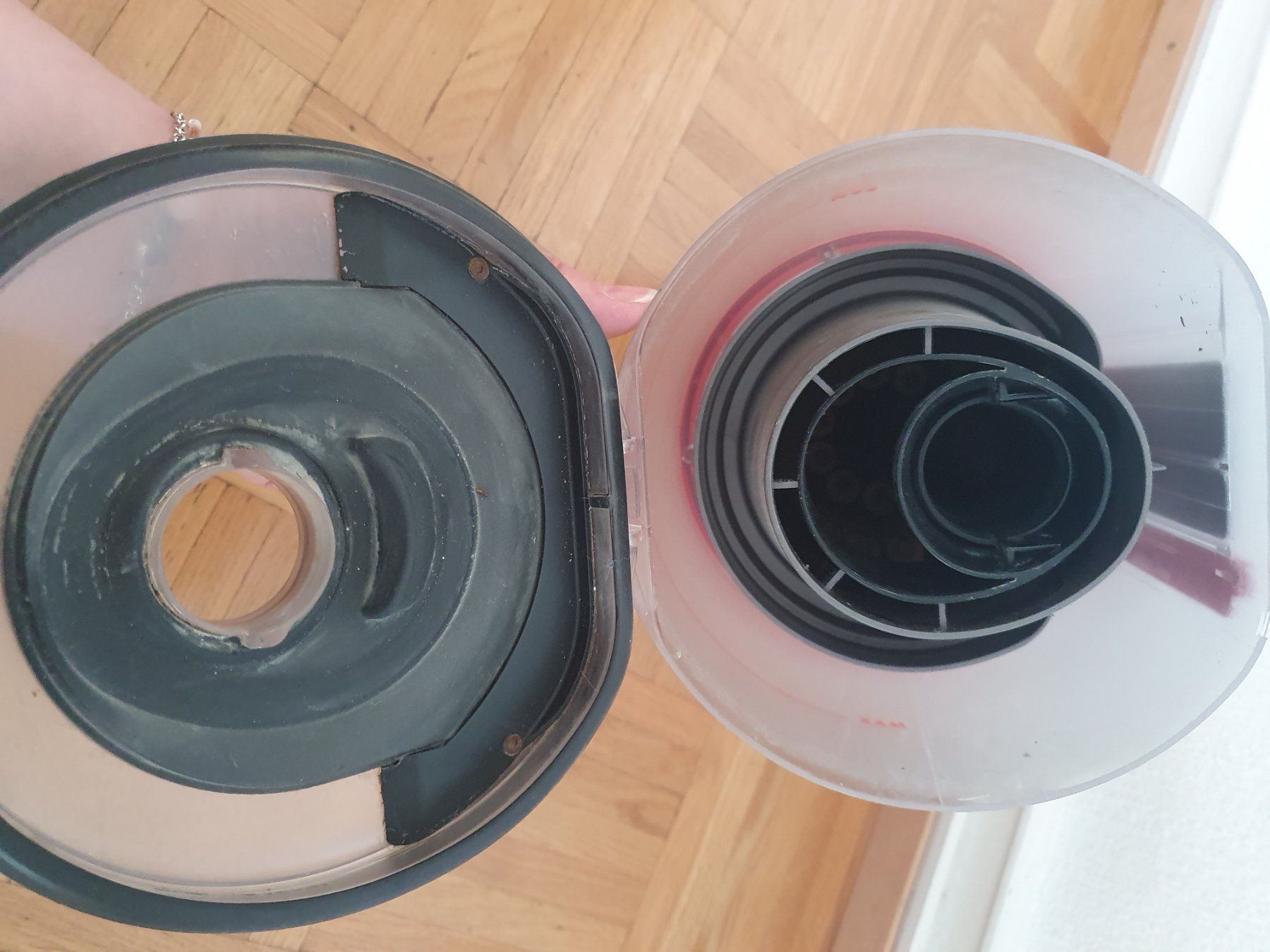 Dyson Aspirateurs & Accessoires: Cyclone Dyson Big Ball Absolute , Pièce de rechange – D'occasion à Prilly par RoDyRe 4