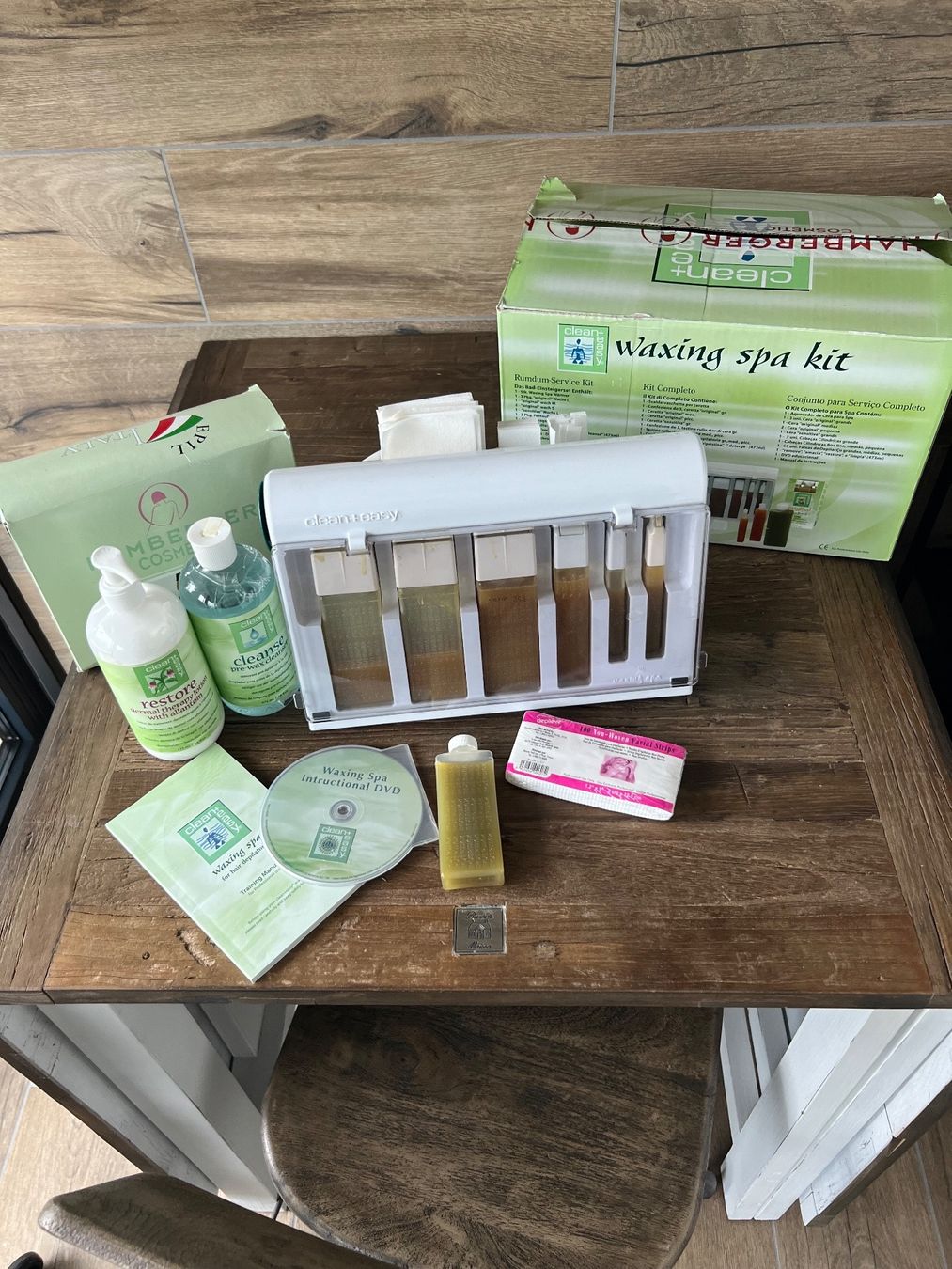 Epilatori: Professionelle Wax Station – Usato da Schaan venduto da mugerle