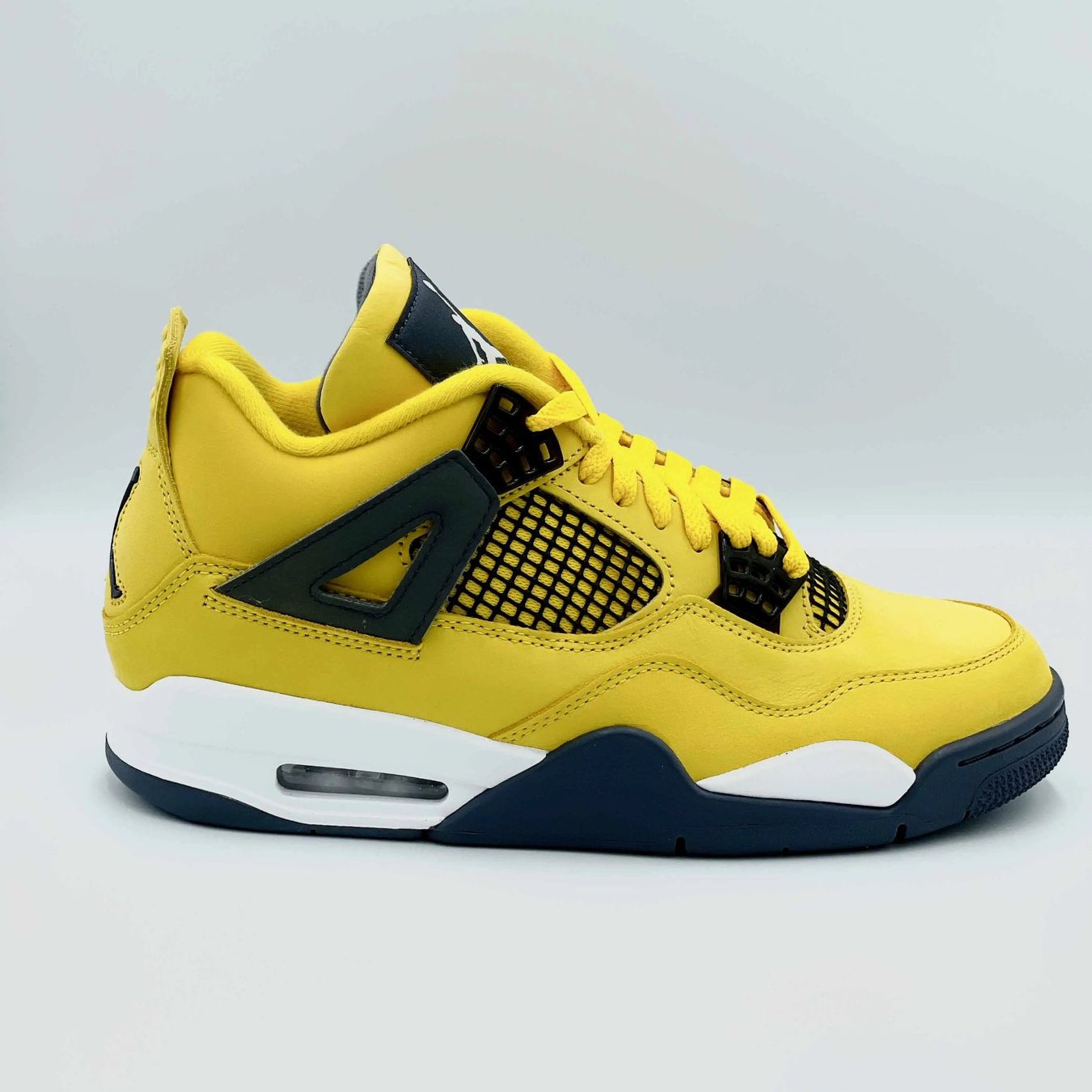 Jordan Scarpe da donna: Nike Air Jordan 4 Retro Lightning EU 38.5 – Nuovo e nell'imballaggio originale da Erlinsbach venduto da sasneakers 3